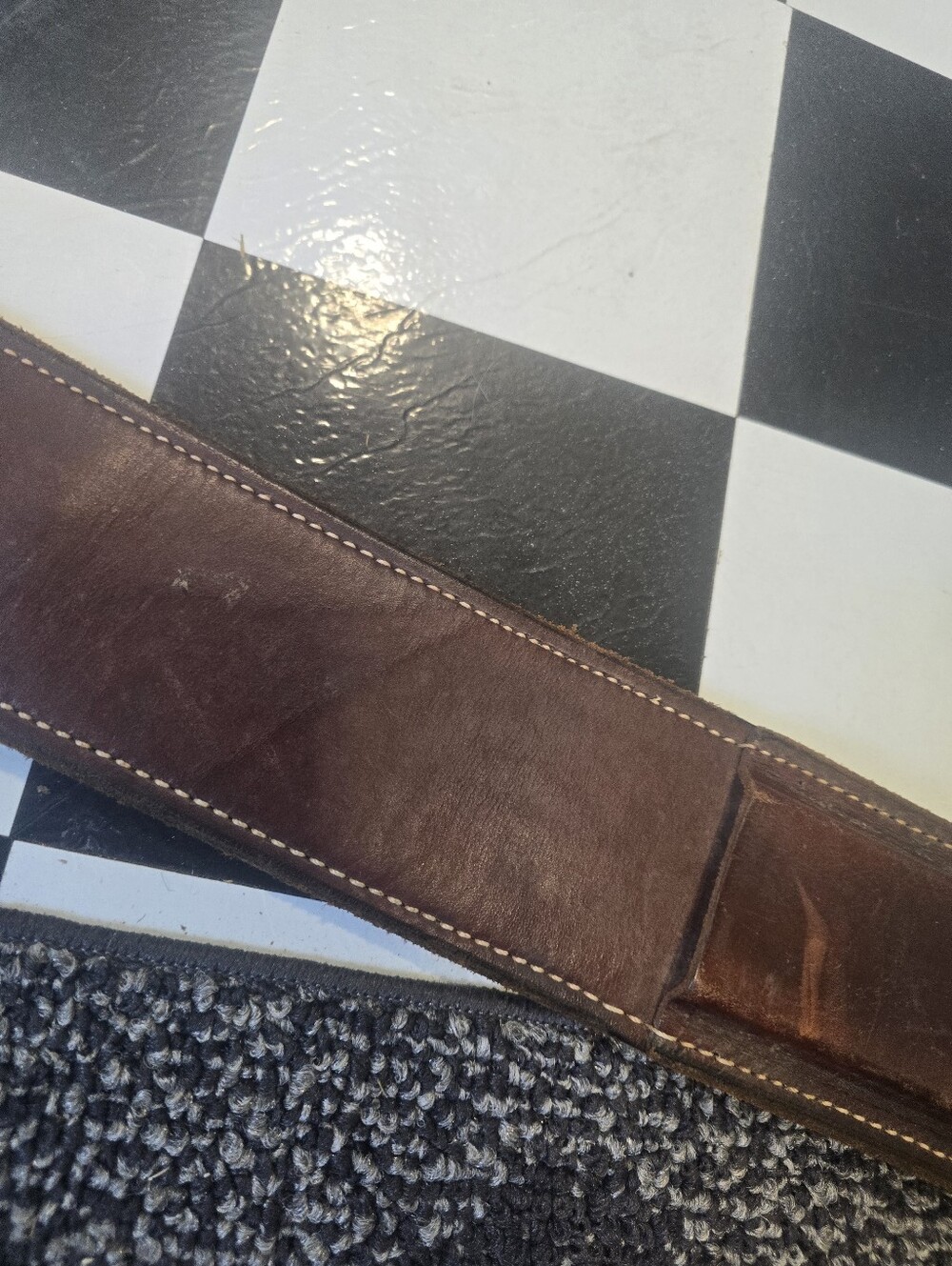 Martin Rear Hind Cinch - Picture 7 of 15